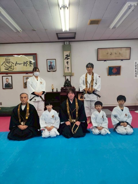 12月に２人の拳士が入門しました。